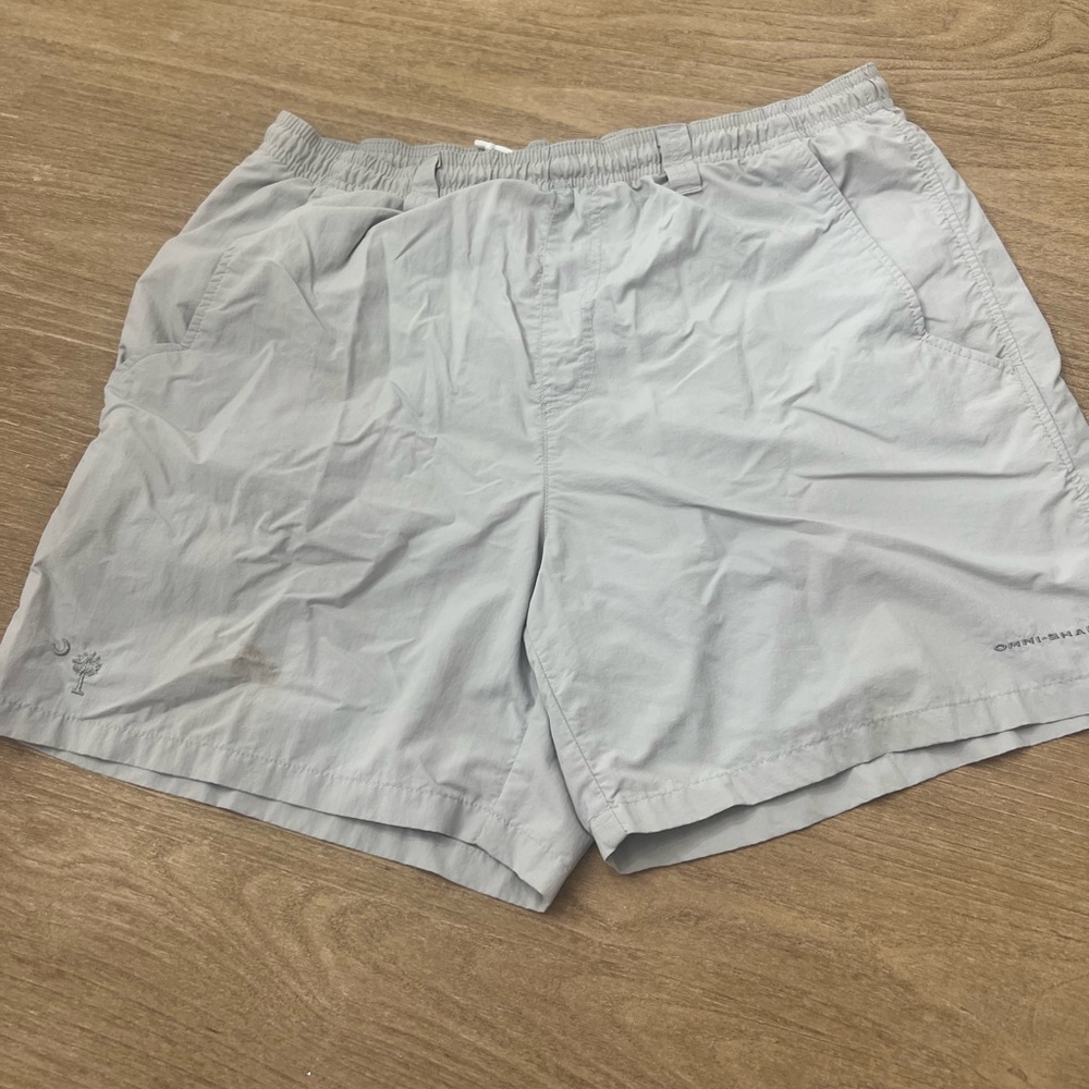 Columbia light gray swimsuit trunks size medium